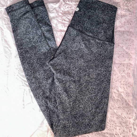 Lululemon leggings - Picture 2 of 2